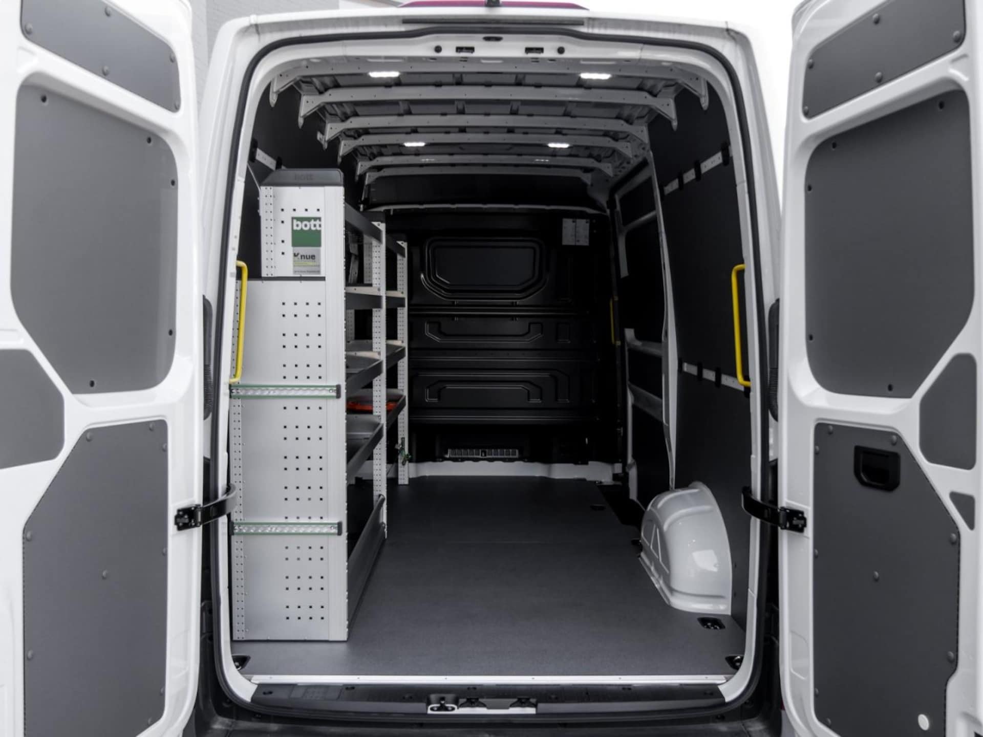 Volkswagen Crafter Kasten mittlerer Radstand