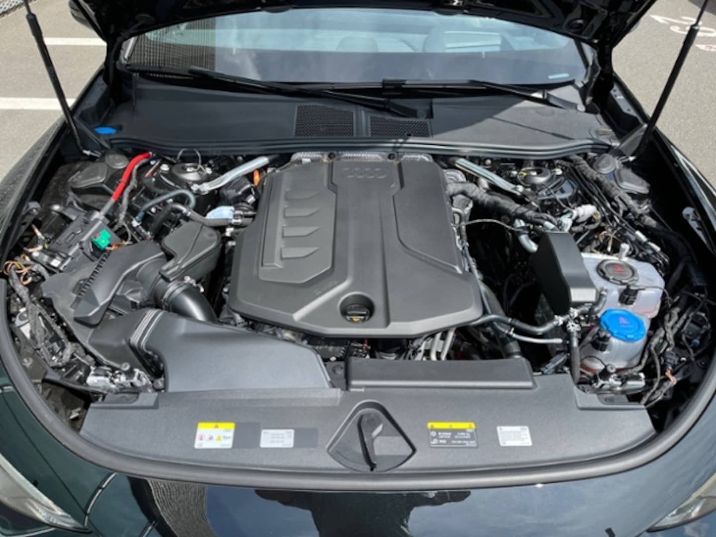 Bild über Audi A6 Limousine e-hybrid edition one e-hybrid quattro 270 kW S tronic - für weitere Informationen kontaktieren Sie den Audi Partner