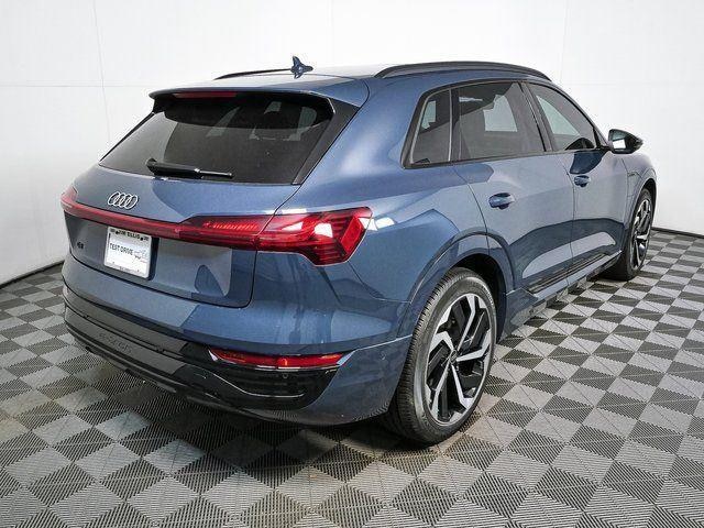 2024 Audi Q8 e-tron