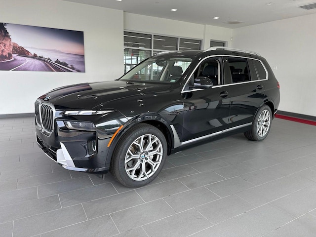 2025 BMW X7