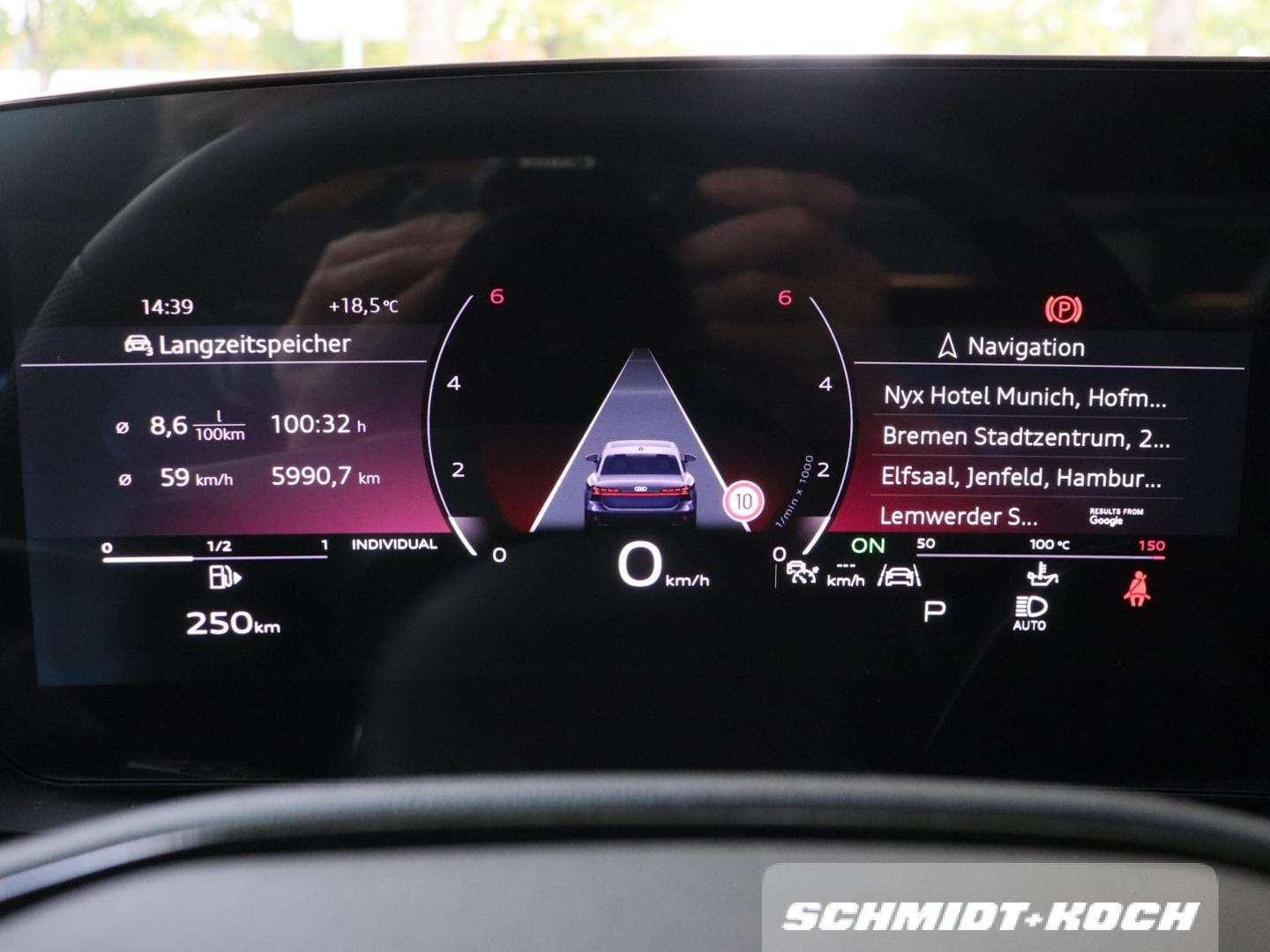 Bild über Audi A5 Avant TDI 150 kW S tronic - für weitere Informationen kontaktieren Sie den Audi Partner