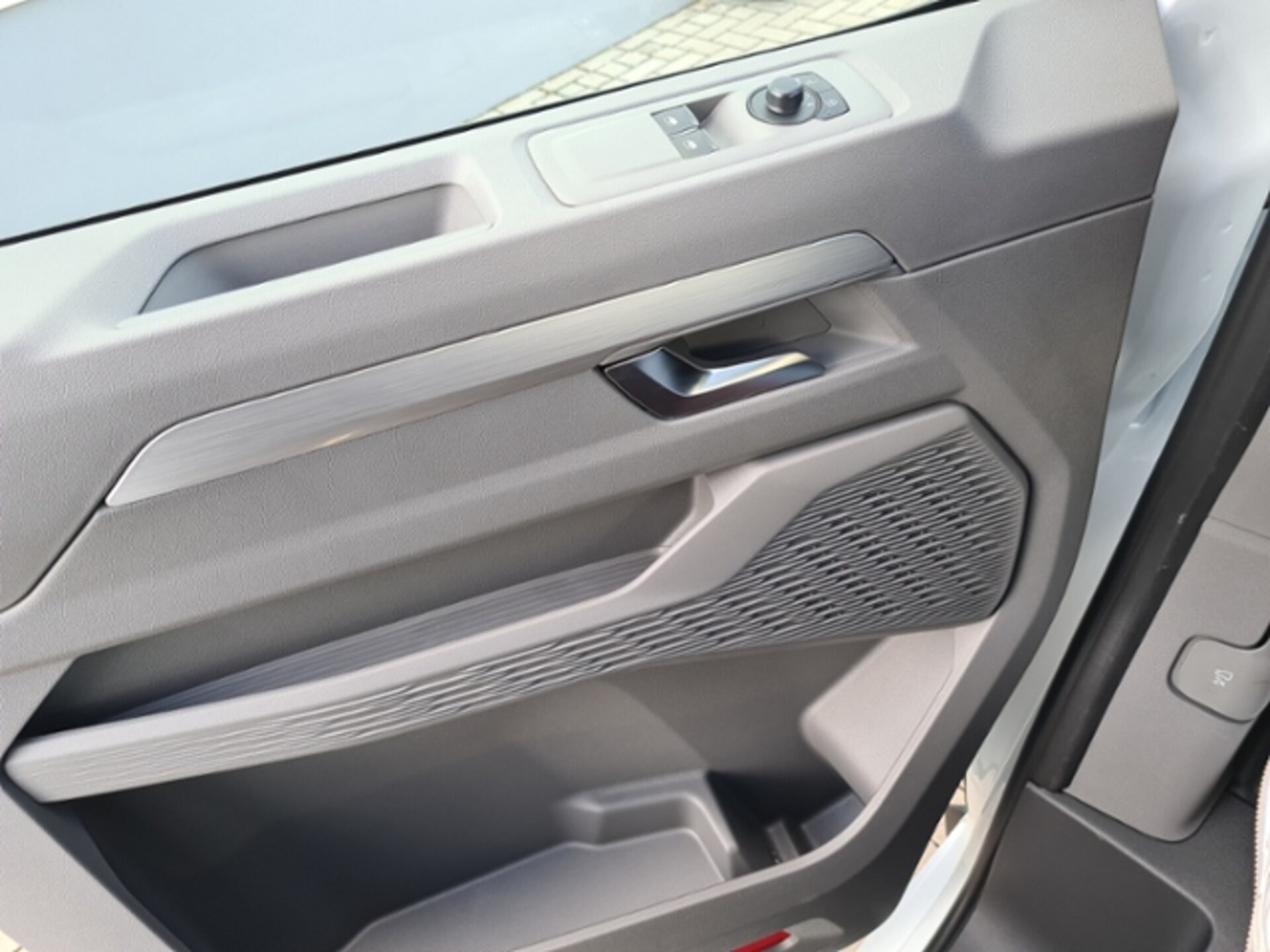 Volkswagen Transporter Kasten langer Radstand