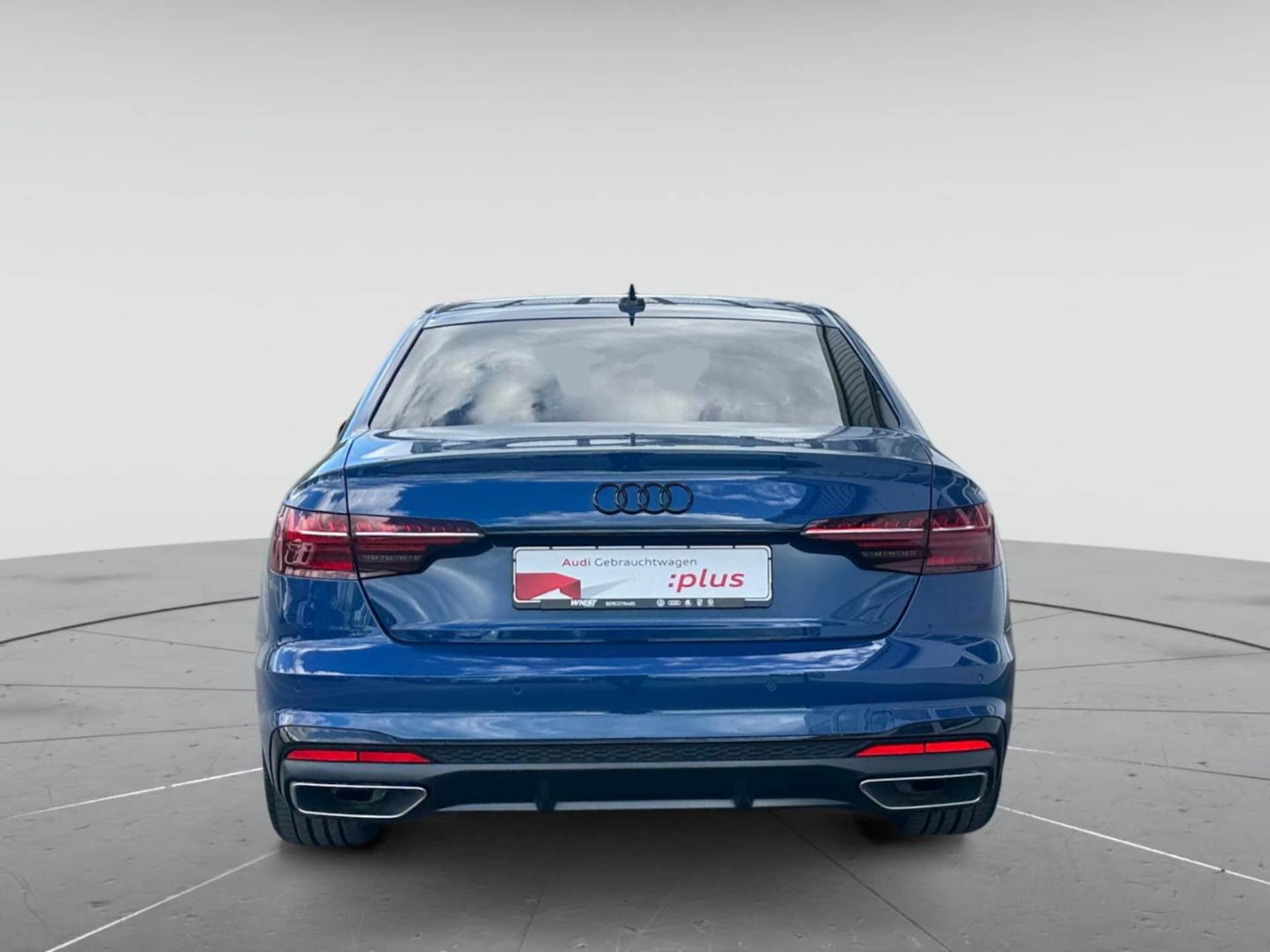 Audi A4 Limousine S line