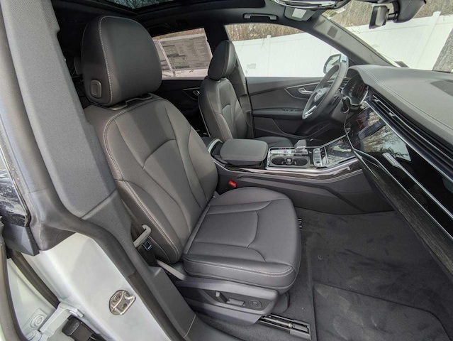 2026 Audi Q8 Premium Plus - Photo 23