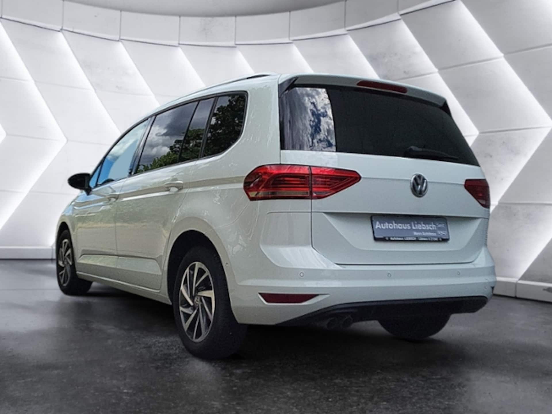Volkswagen Touran SOUND