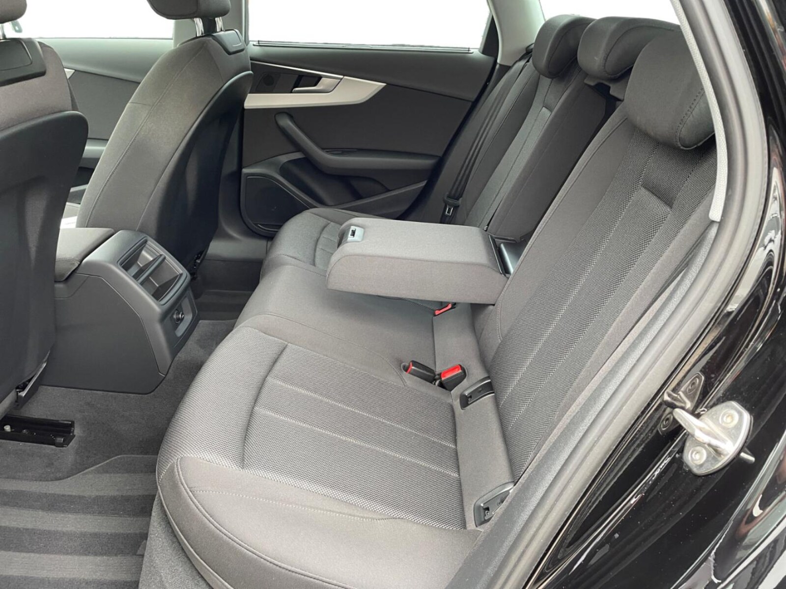 Audi A4 Avant – Bild 10