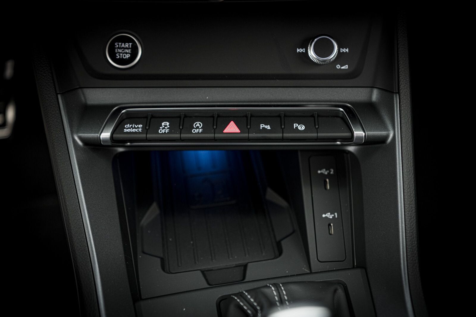 Image about Audi Q3 S line 45 TFSI quattro S tronic