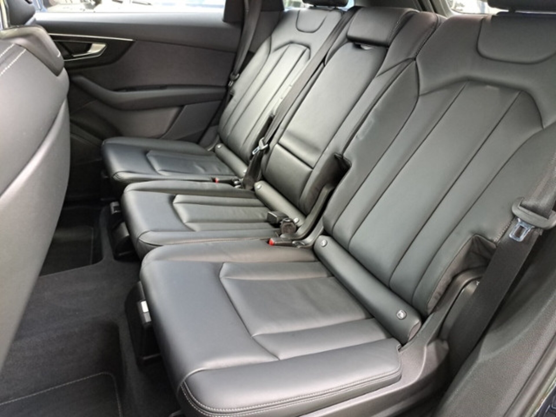 Audi SQ7 SUV