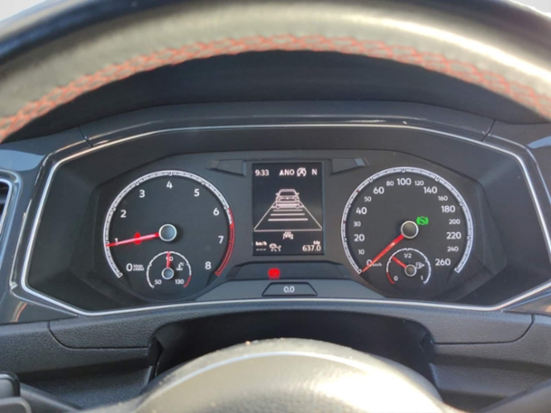 Volkswagen T-Roc Sport