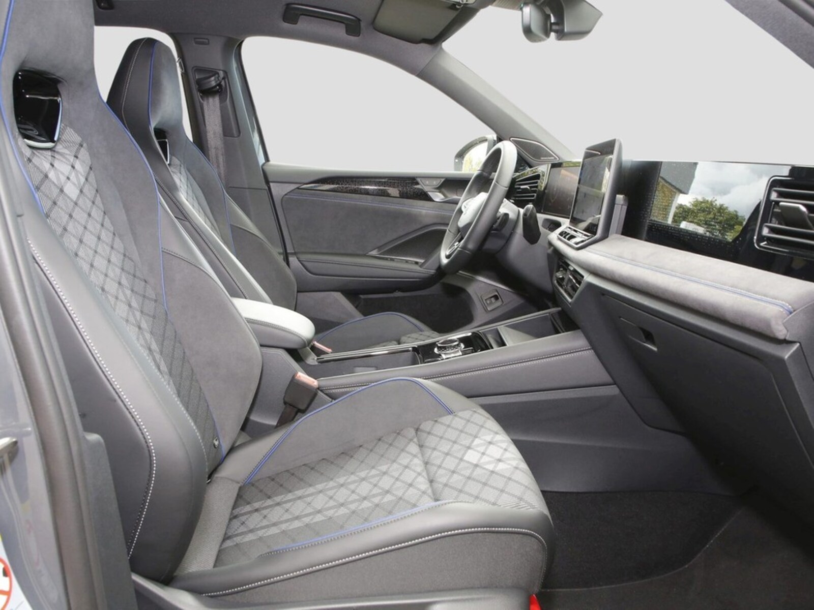 Volkswagen Tiguan – Bild 9