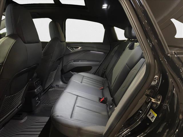 2025 Audi Q4 Sportback e-tron Premium - Photo 17
