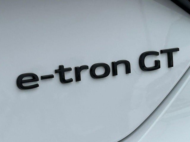 2026 Audi RS e-tron GT Performance Base - Photo 71
