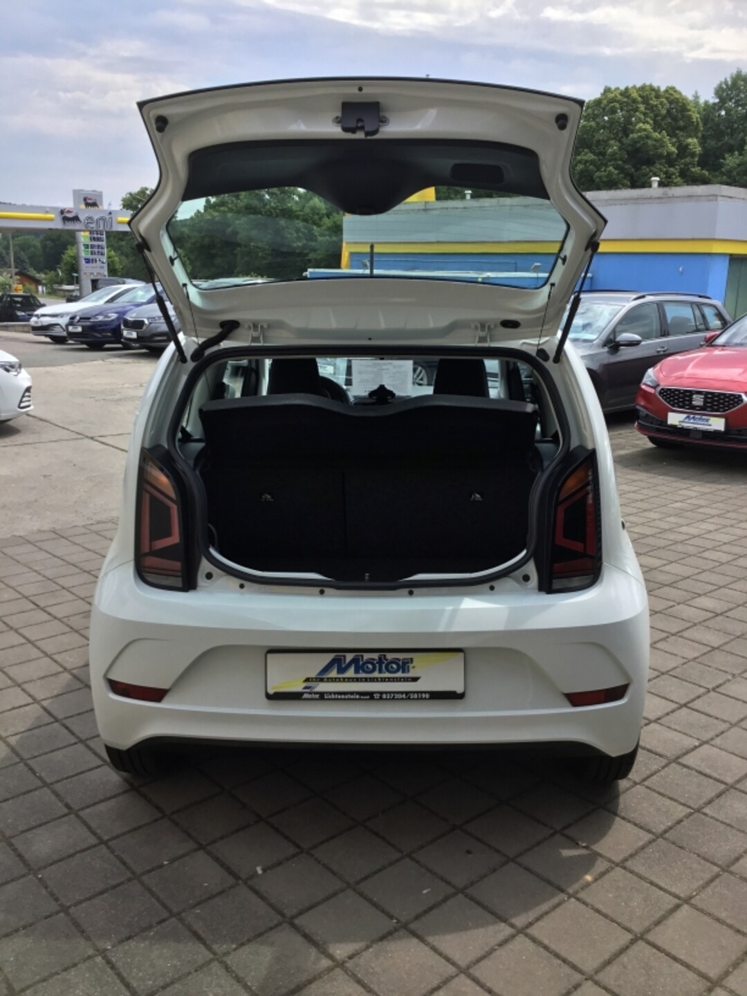 Volkswagen up! move up!