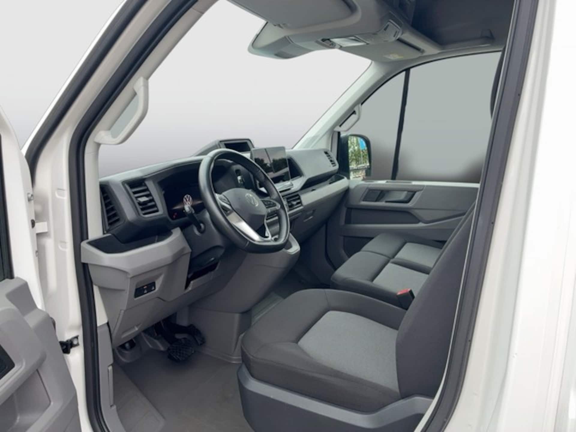 Volkswagen Crafter Kasten langer Radstand