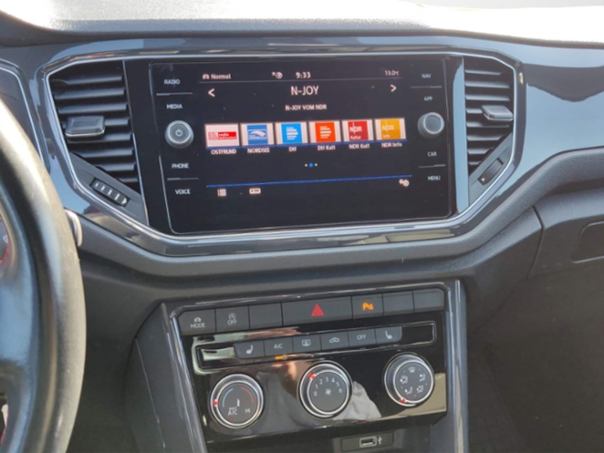 Volkswagen T-Roc Sport