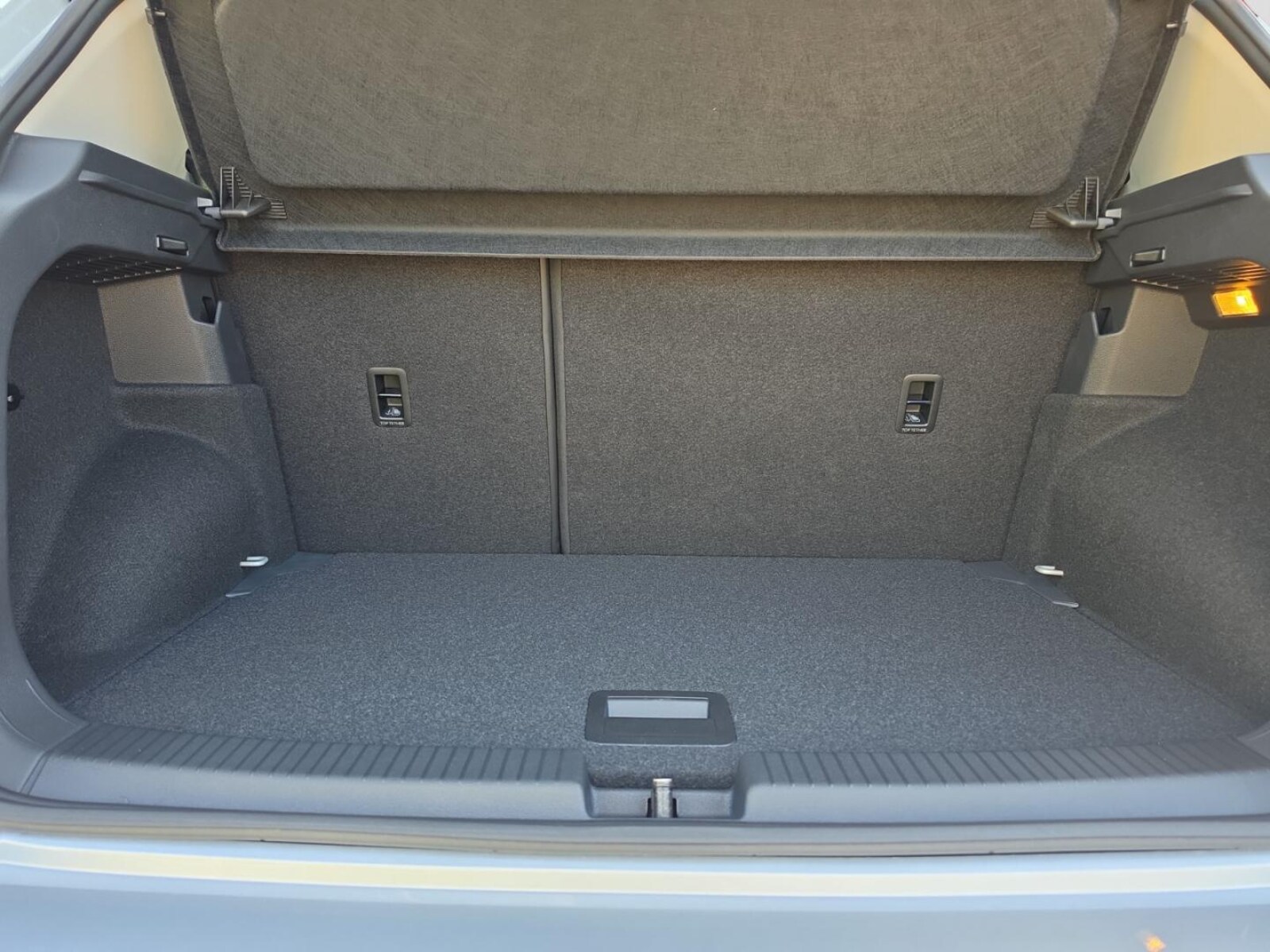 Volkswagen T-Cross – Bild 11