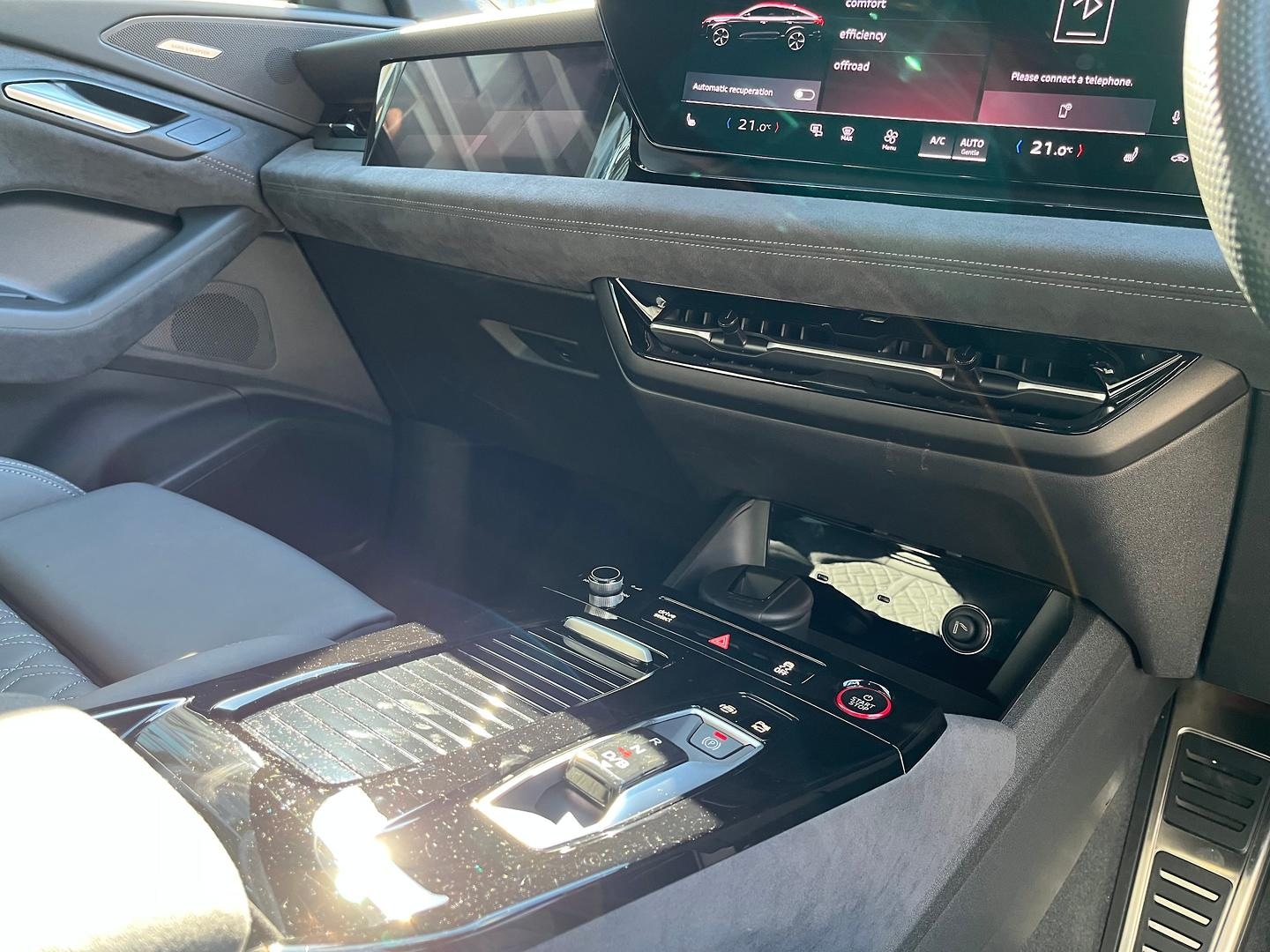 Image about Audi SQ6 Sportback e-tron e-tron quattro