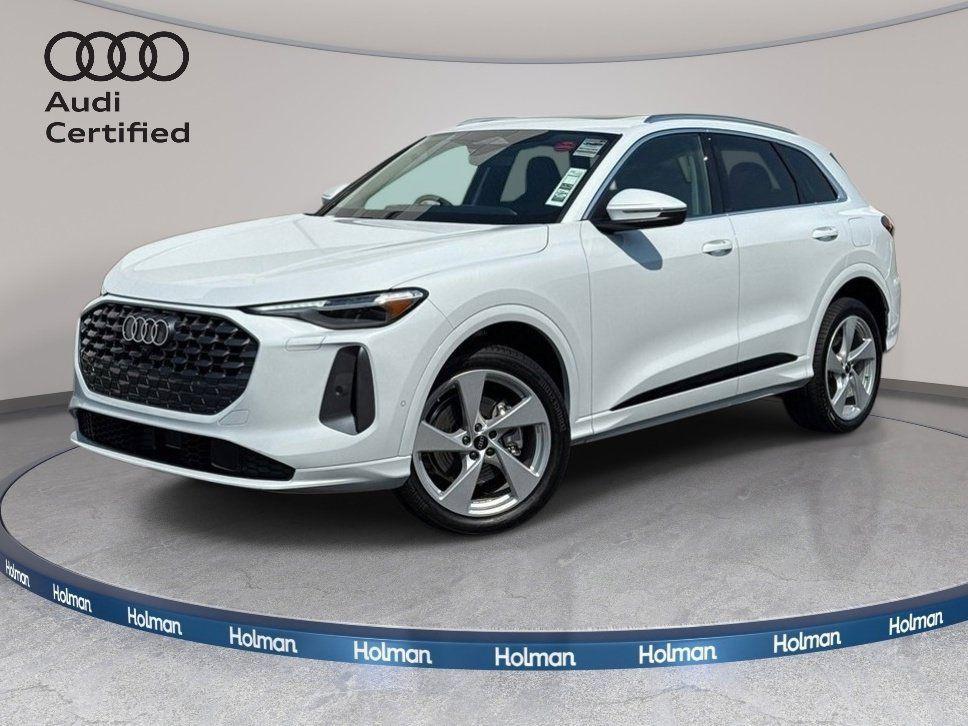 2025 Audi Q5 40 Premium Plus's photo