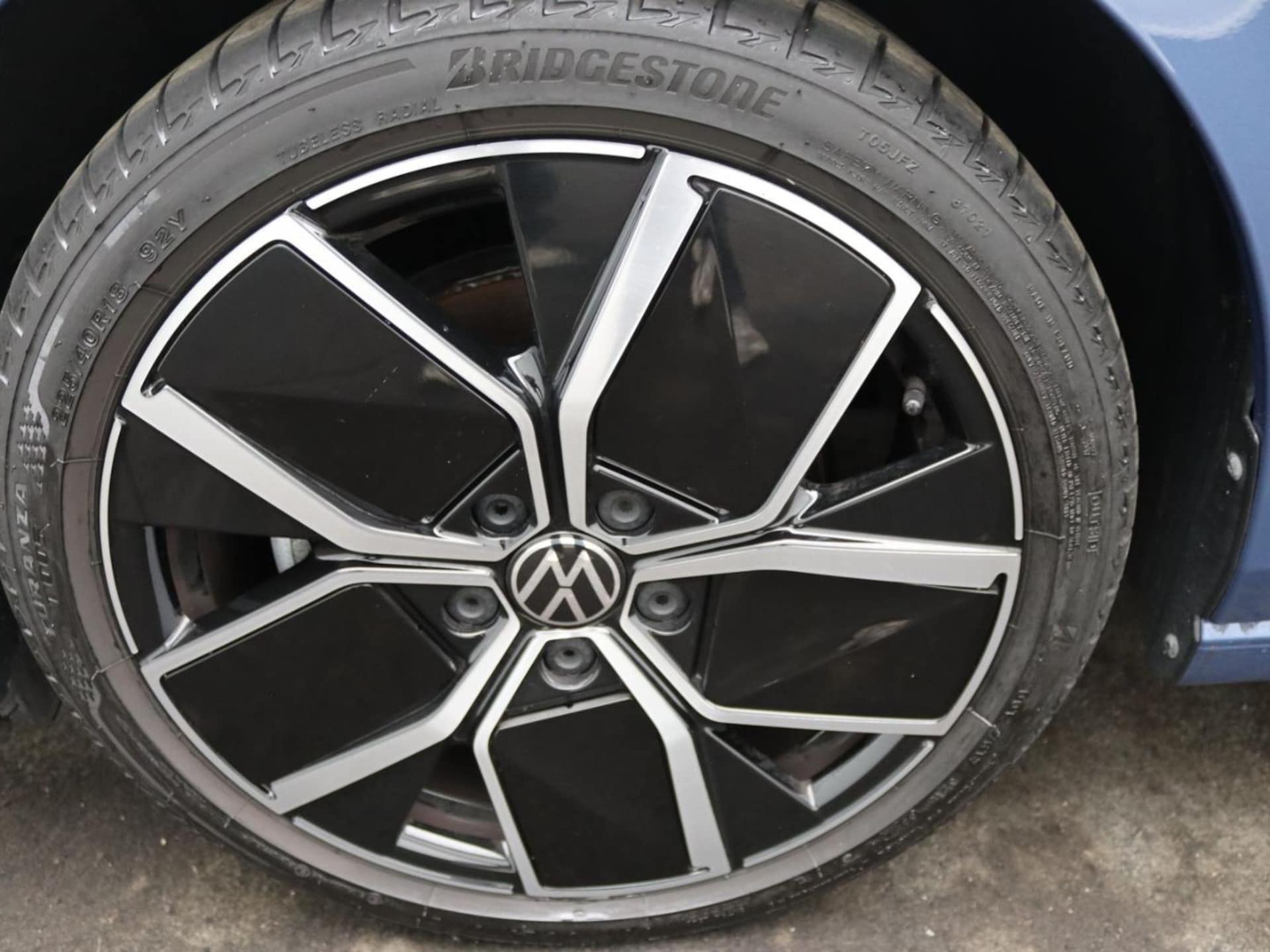 Volkswagen Golf Style