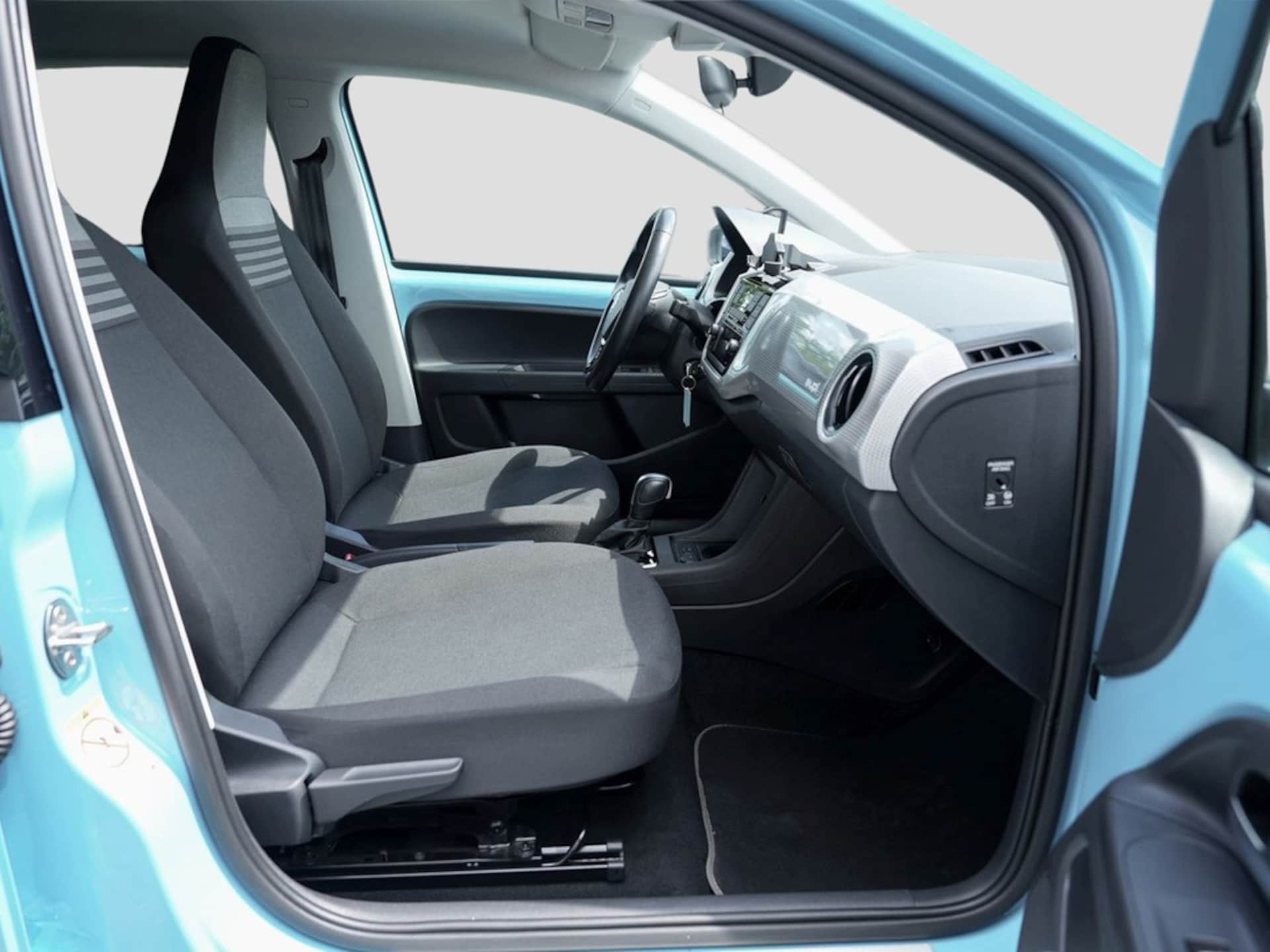 Volkswagen e-up! Style "Plus"
