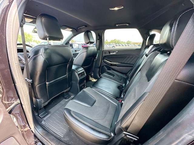 2021 Ford Edge
