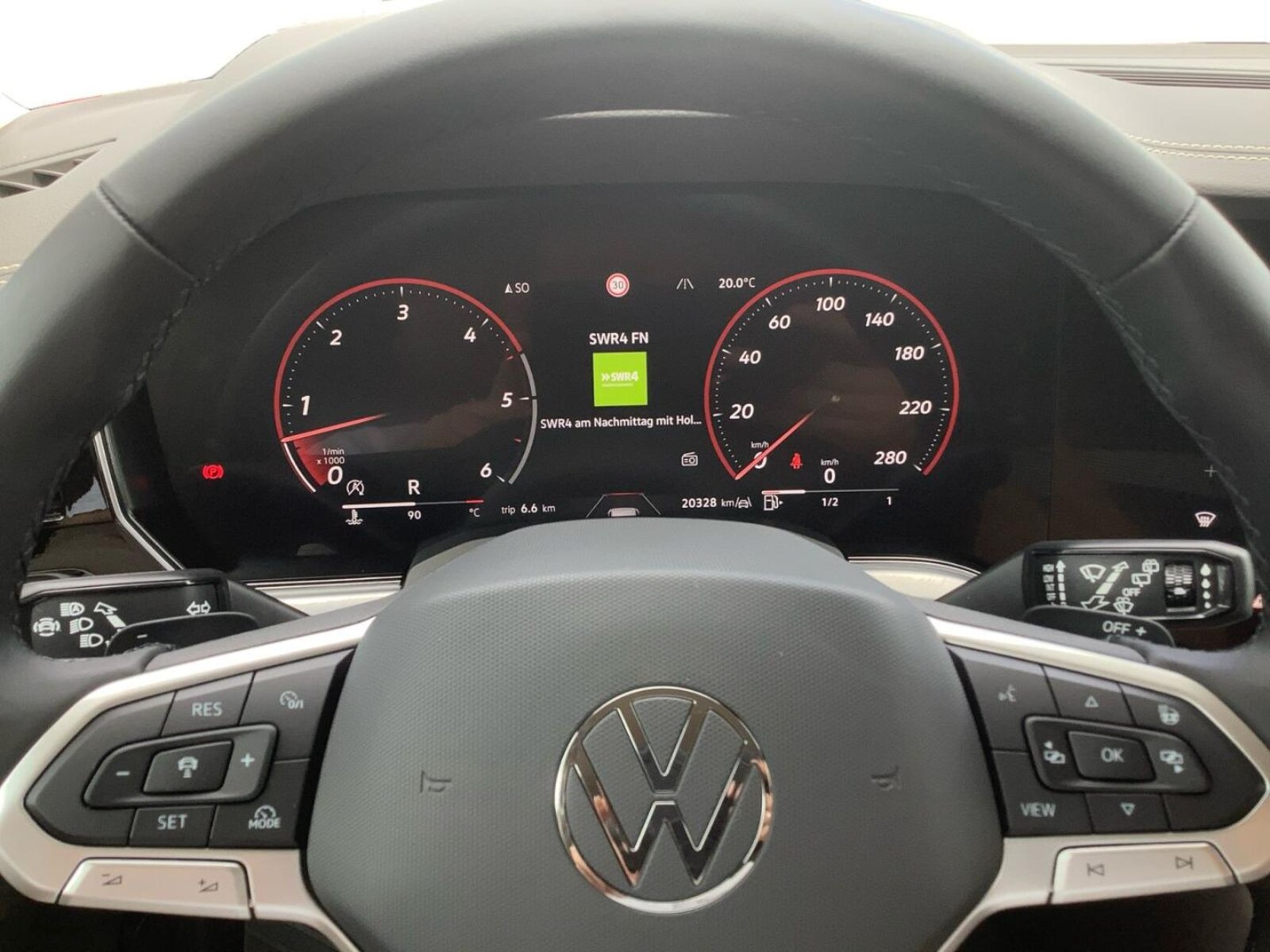Volkswagen Touareg – Bild 16