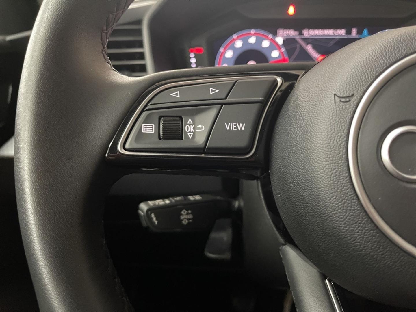 Bild über Audi A1 Sportback advanced 25 TFSI Schaltgetriebe - für weitere Informationen kontaktieren Sie den Audi Partner