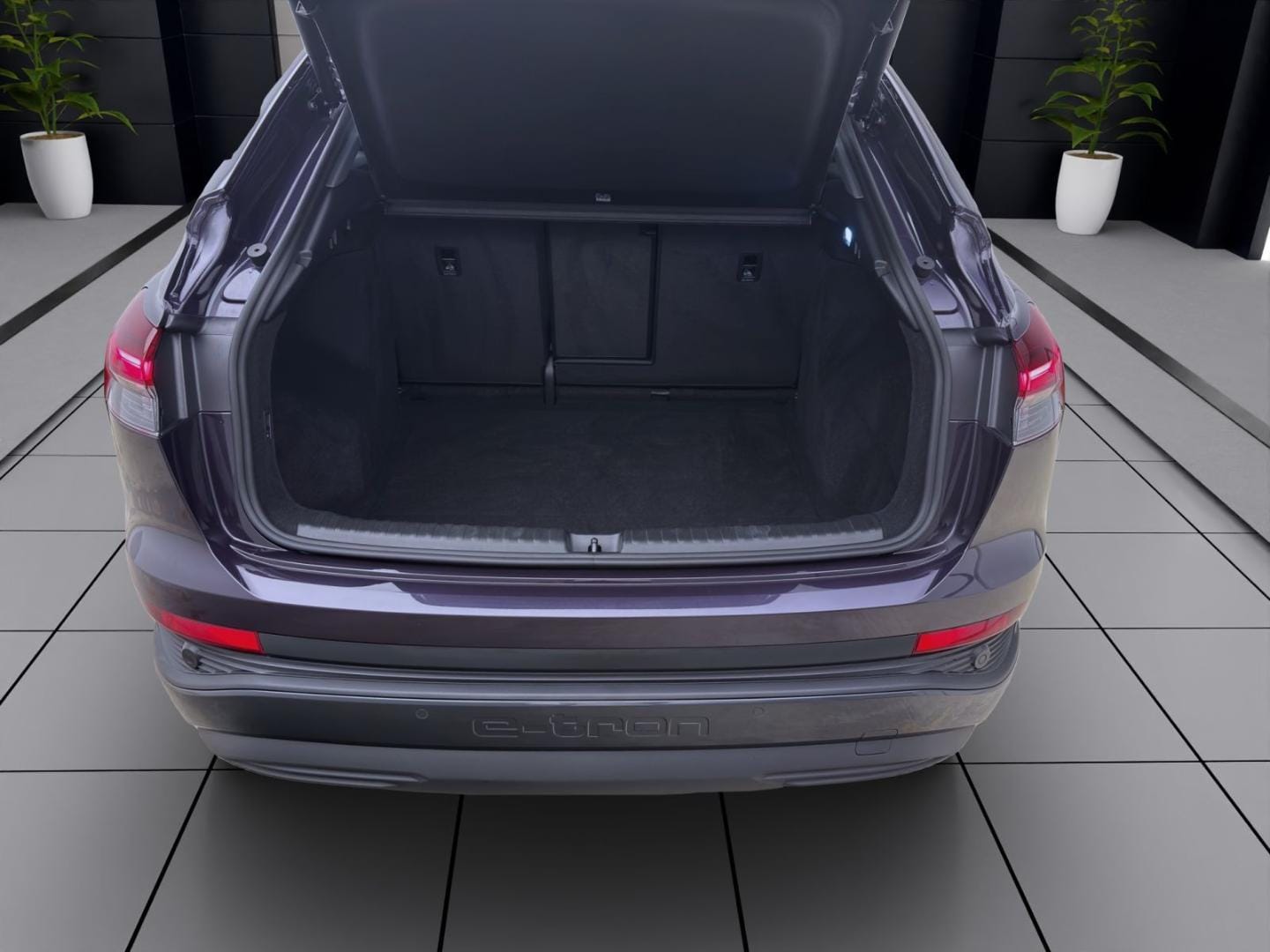 Bild über Audi Q4 Sportback e-tron 45 e-tron - für weitere Informationen kontaktieren Sie den Audi Partner