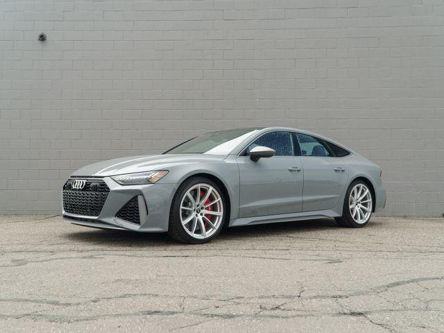 2026 Audi RS7 Performance's photo