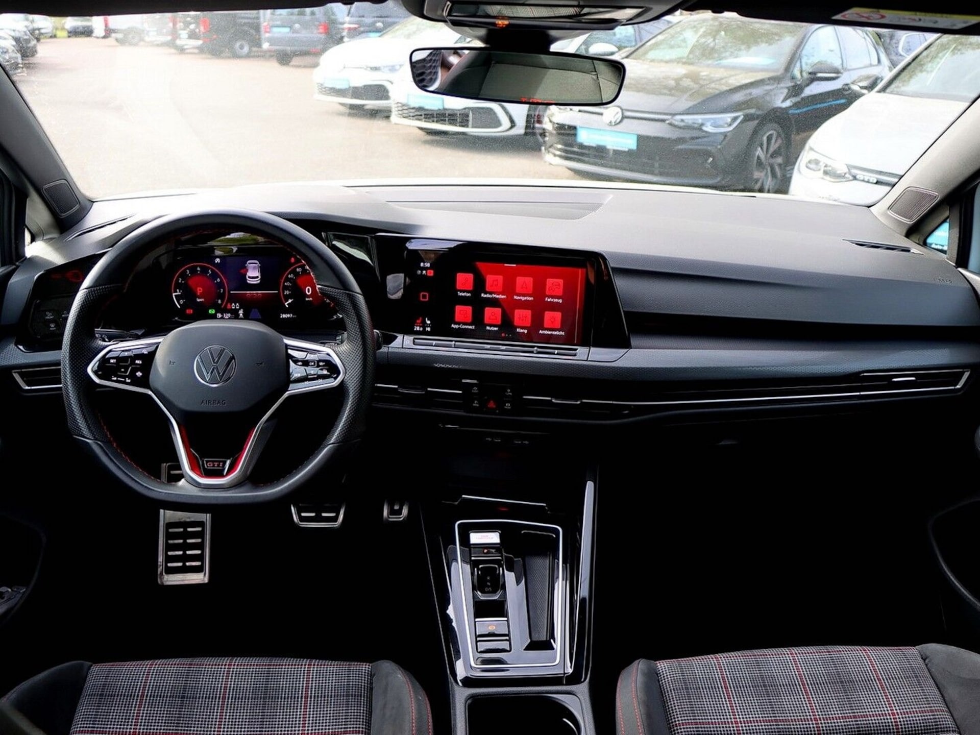 Volkswagen Golf GTI