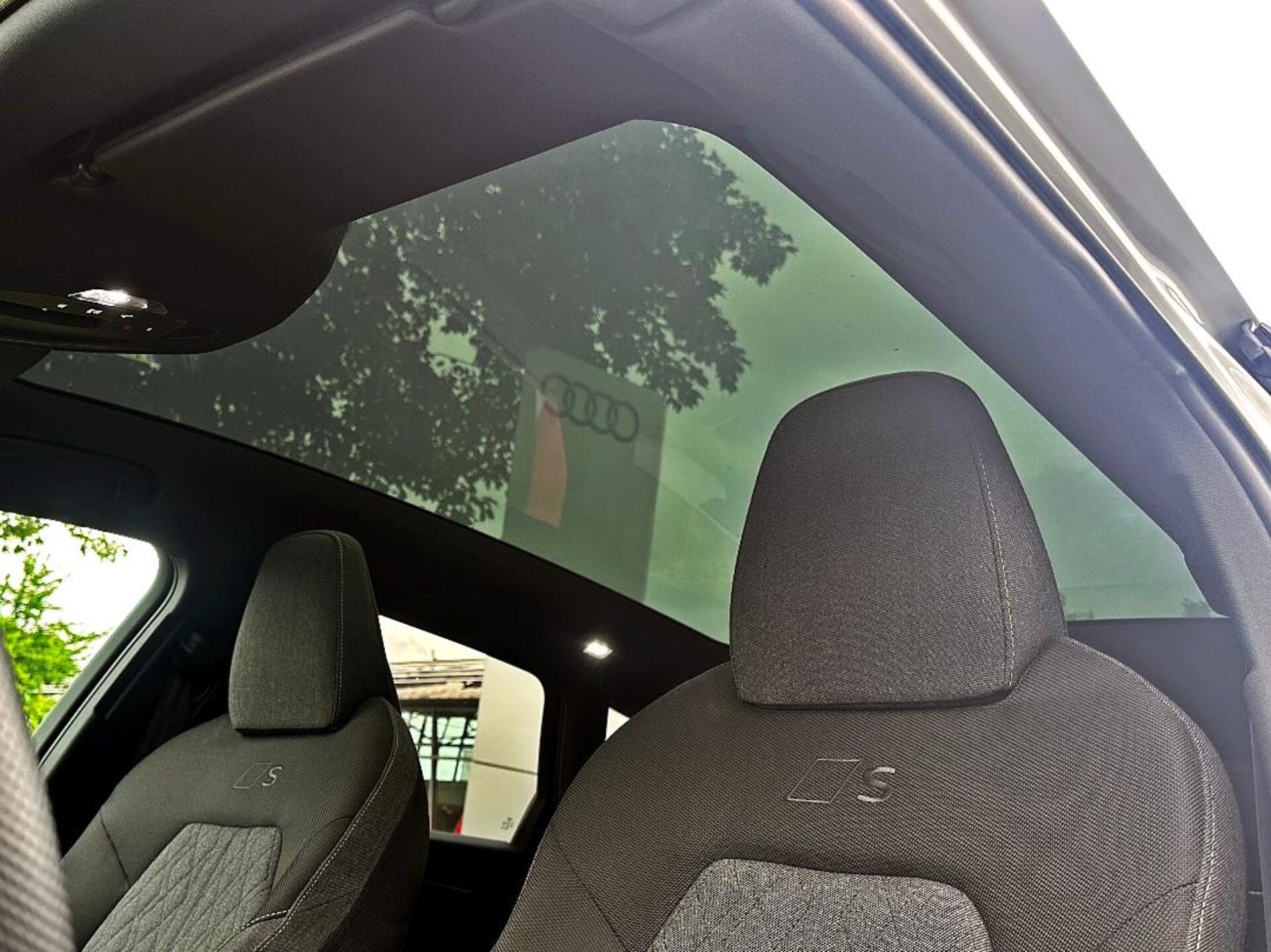 Audi A6 Avant edition one