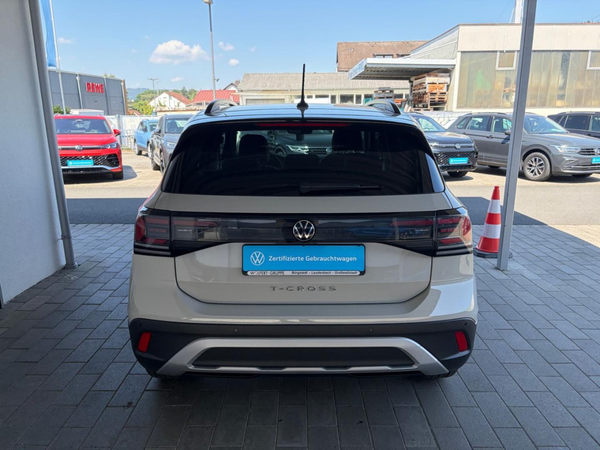 Volkswagen T-Cross Life