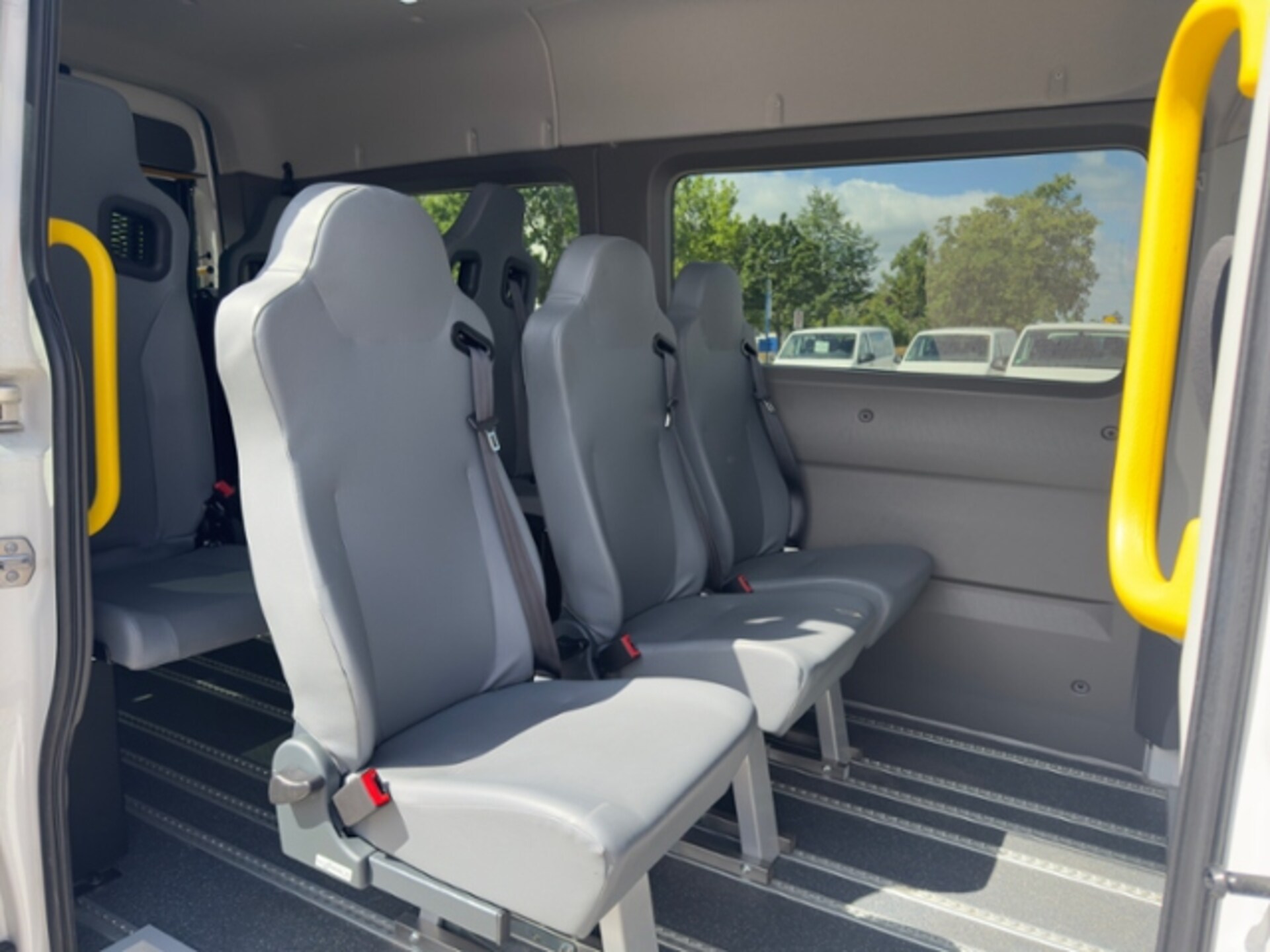 Volkswagen Crafter Kasten mittlerer Radstand