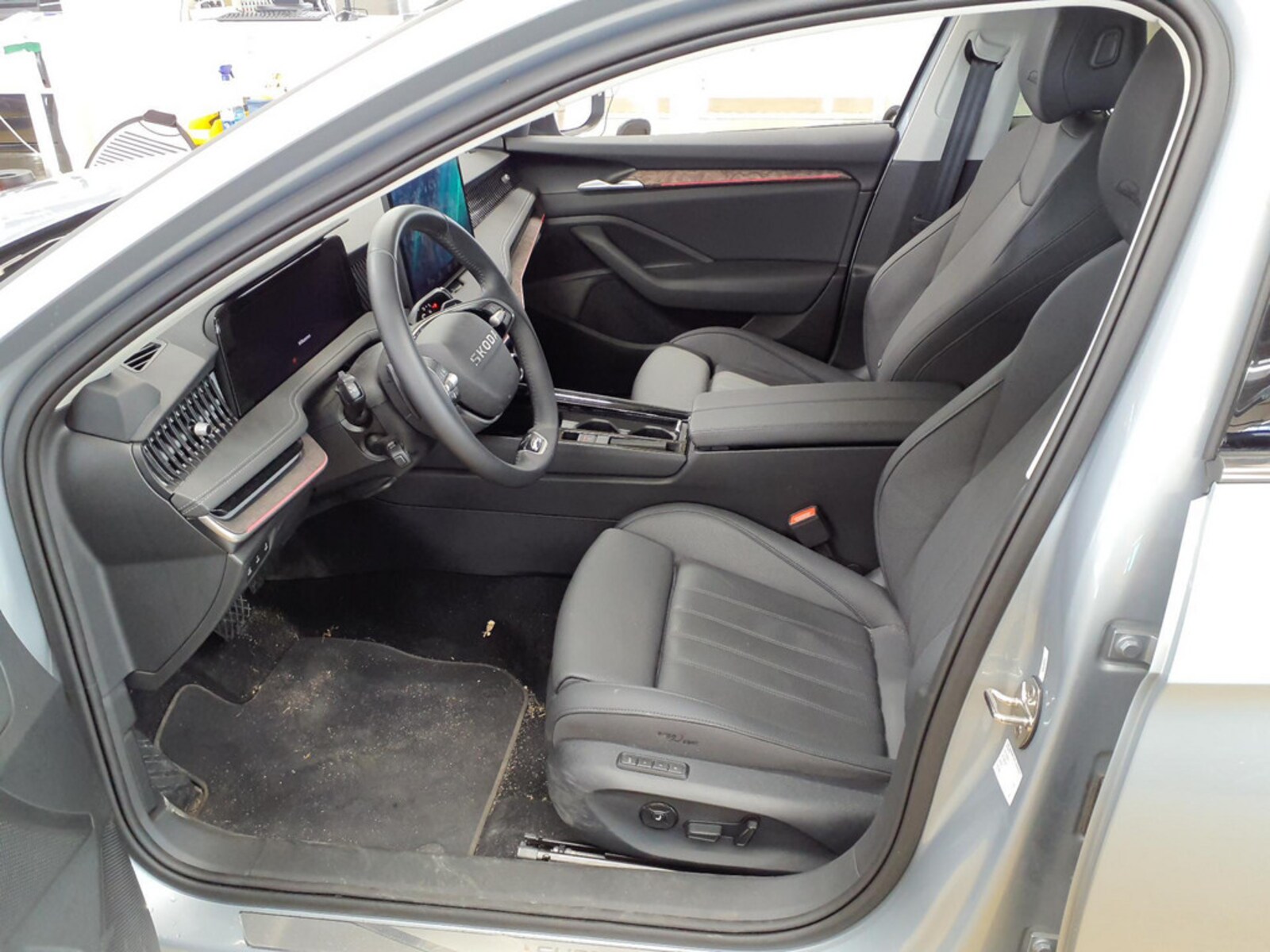 Škoda Superb Combi – Bild 7