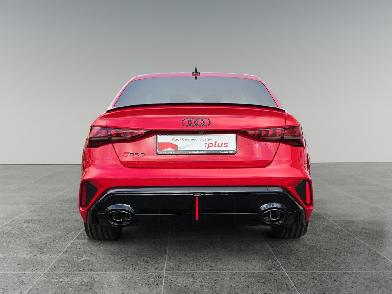 Image about Audi RS 3 Limousine TFSI quattro S tronic
