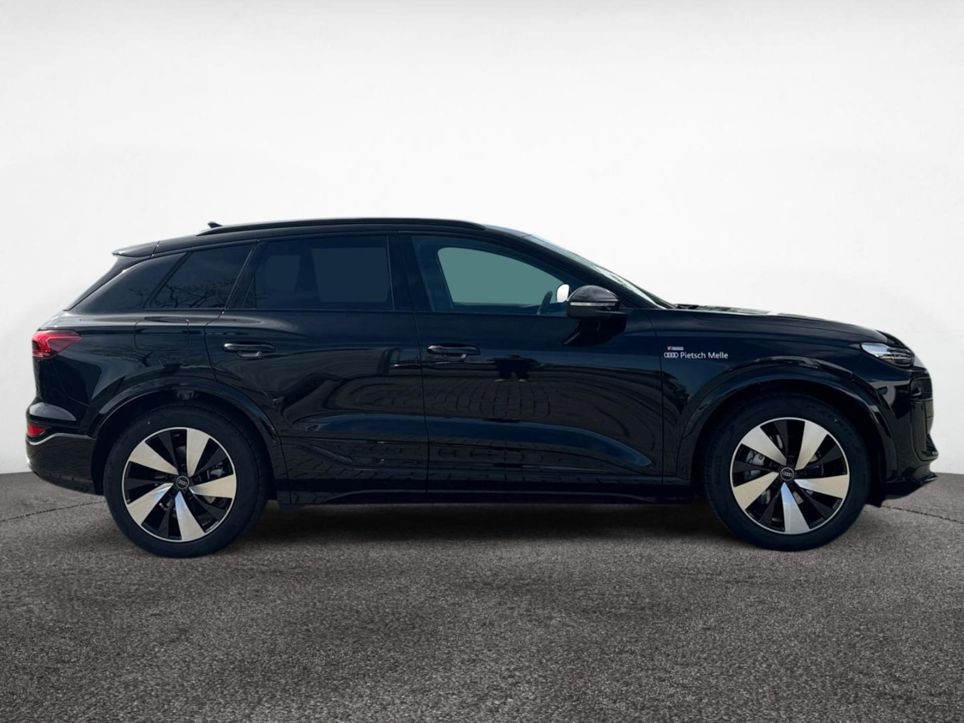 Audi Q6 SUV e-tron