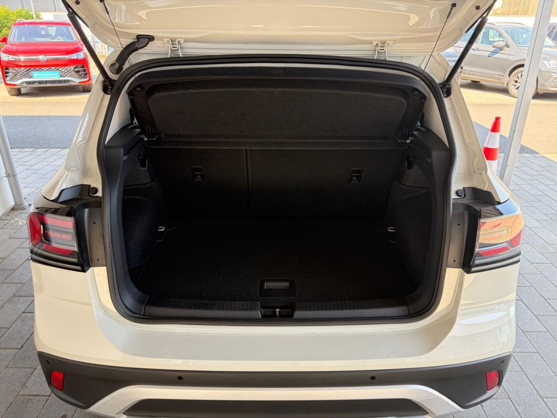 Volkswagen T-Cross Life