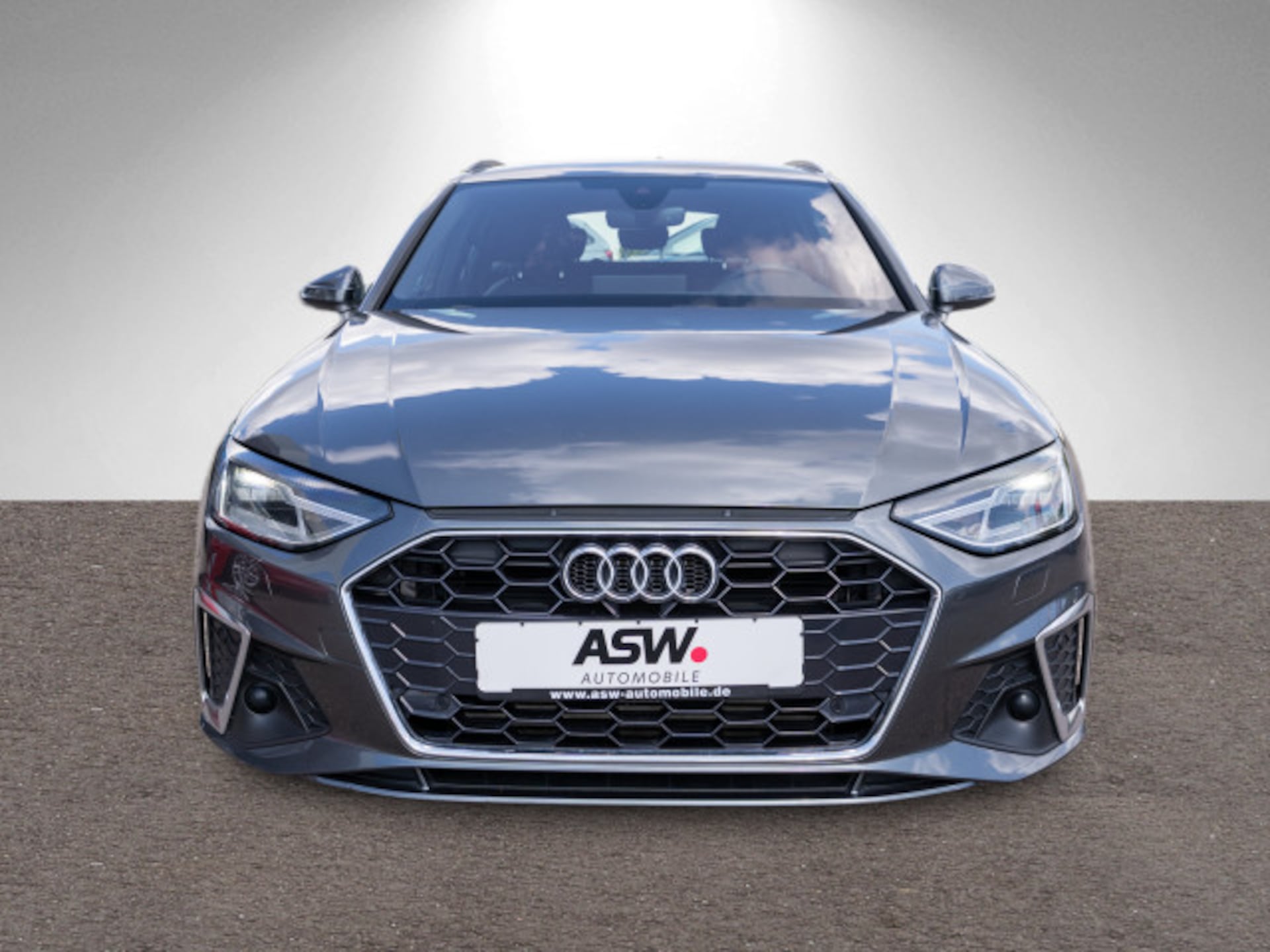 Audi A4 Avant S line