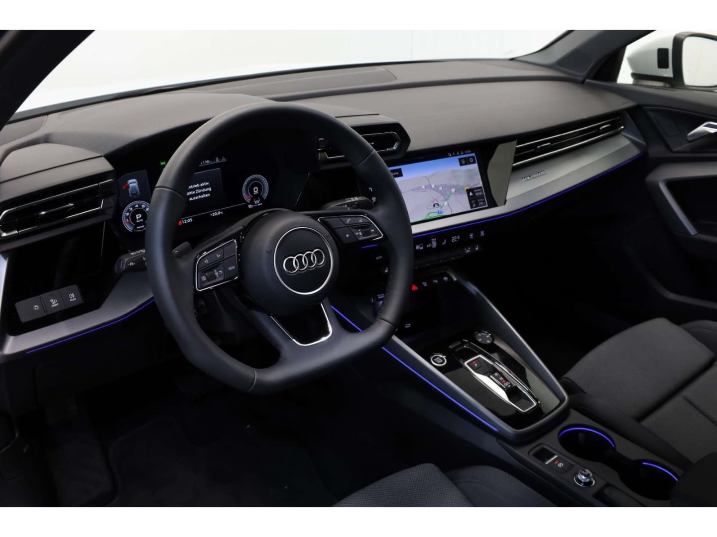 Bild über Audi A3 Sportback TFSI quattro S tronic - für weitere Informationen kontaktieren Sie den Audi Partner