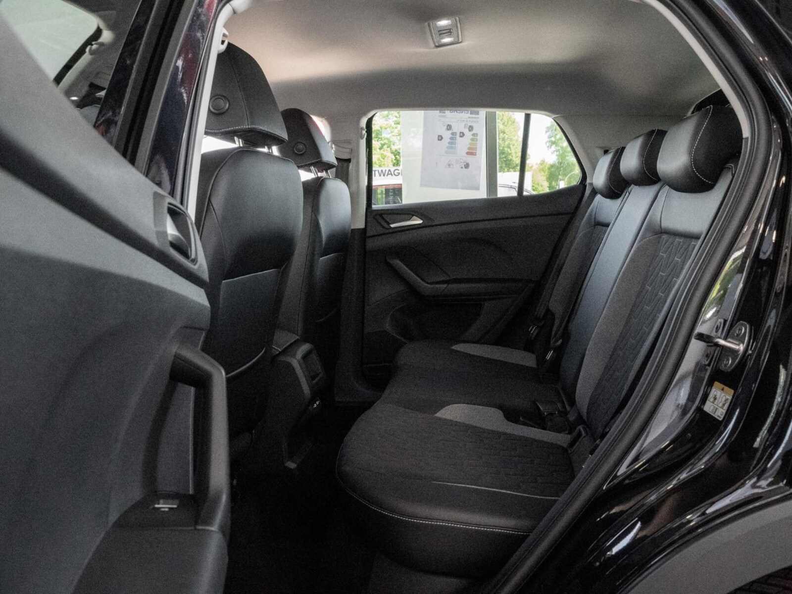 Volkswagen T-Cross – Bild 9
