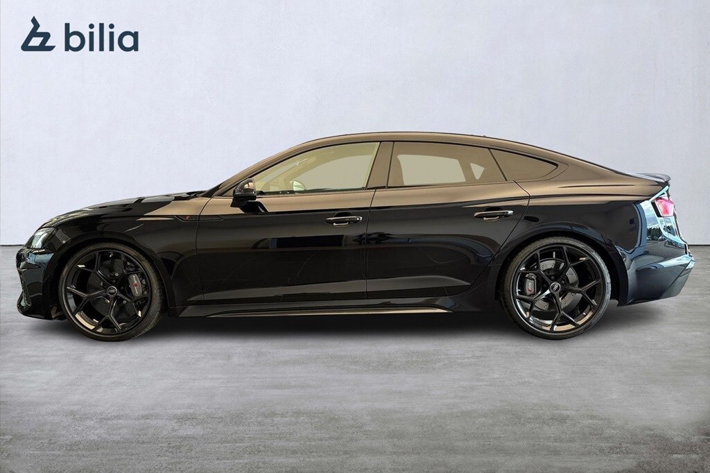 Bild som visar&nbsp;Audi RS 5 Sportback&nbsp;RS 5 Sportback 470 hk tiptronic - för mer information kontakta din Audi Partner