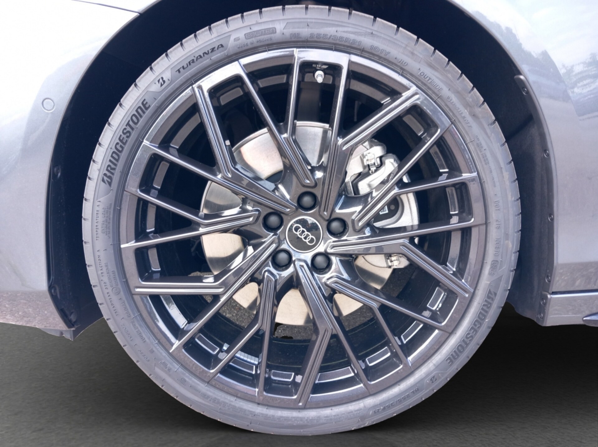 Audi A6 Avant edition one