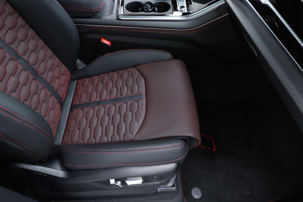 2026 Audi RS Q8 Base - Photo 65