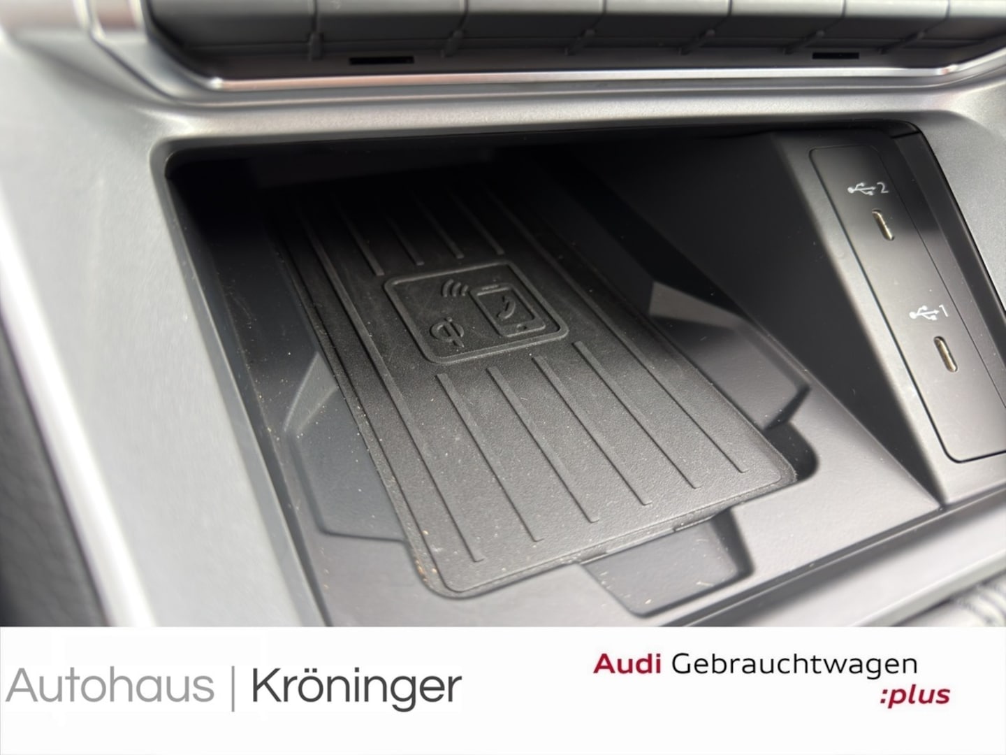 Bild über Audi Q3 advanced 35 TFSI S tronic - für weitere Informationen kontaktieren Sie den Audi Partner