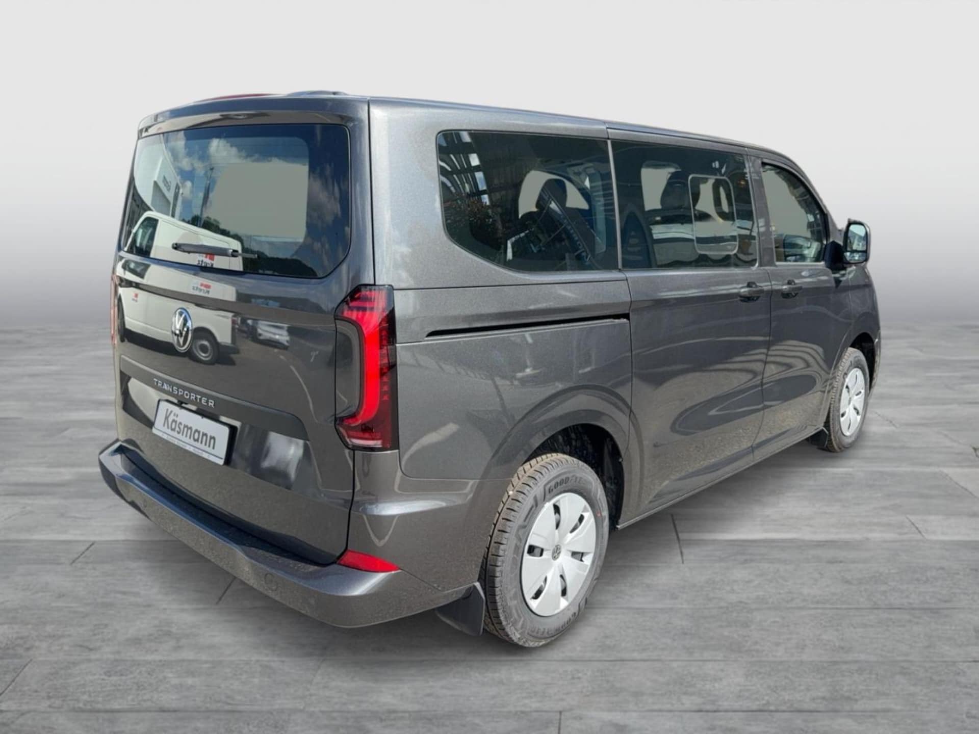 Volkswagen Transporter Kombi kurzer Radstand