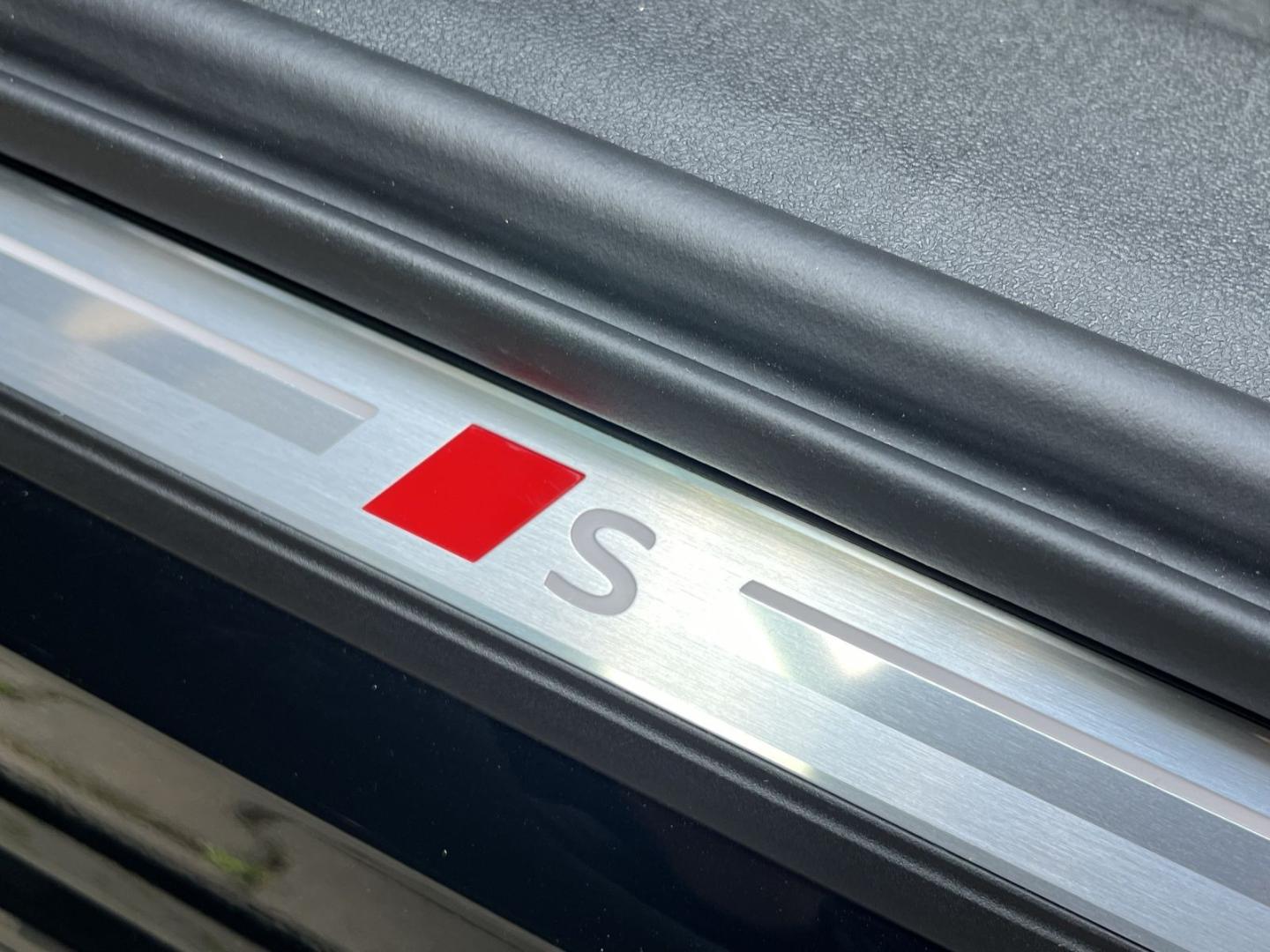 Image about Audi S6 Sportback e-tron e-tron