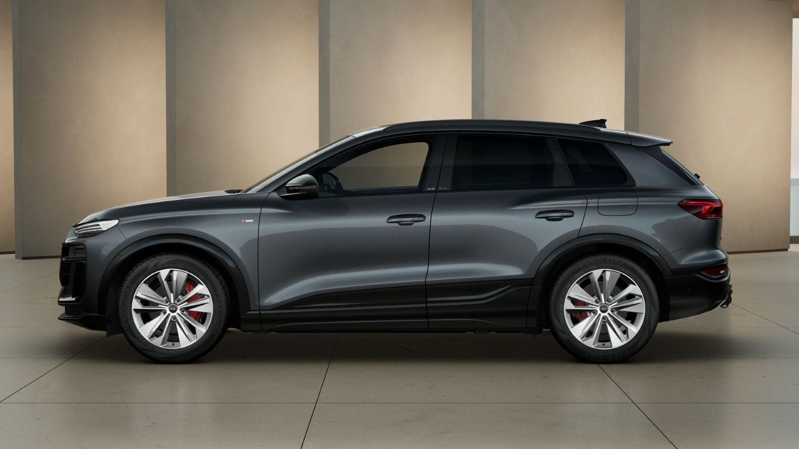 Image about Audi Q6 SUV e-tron e-tron quattro
