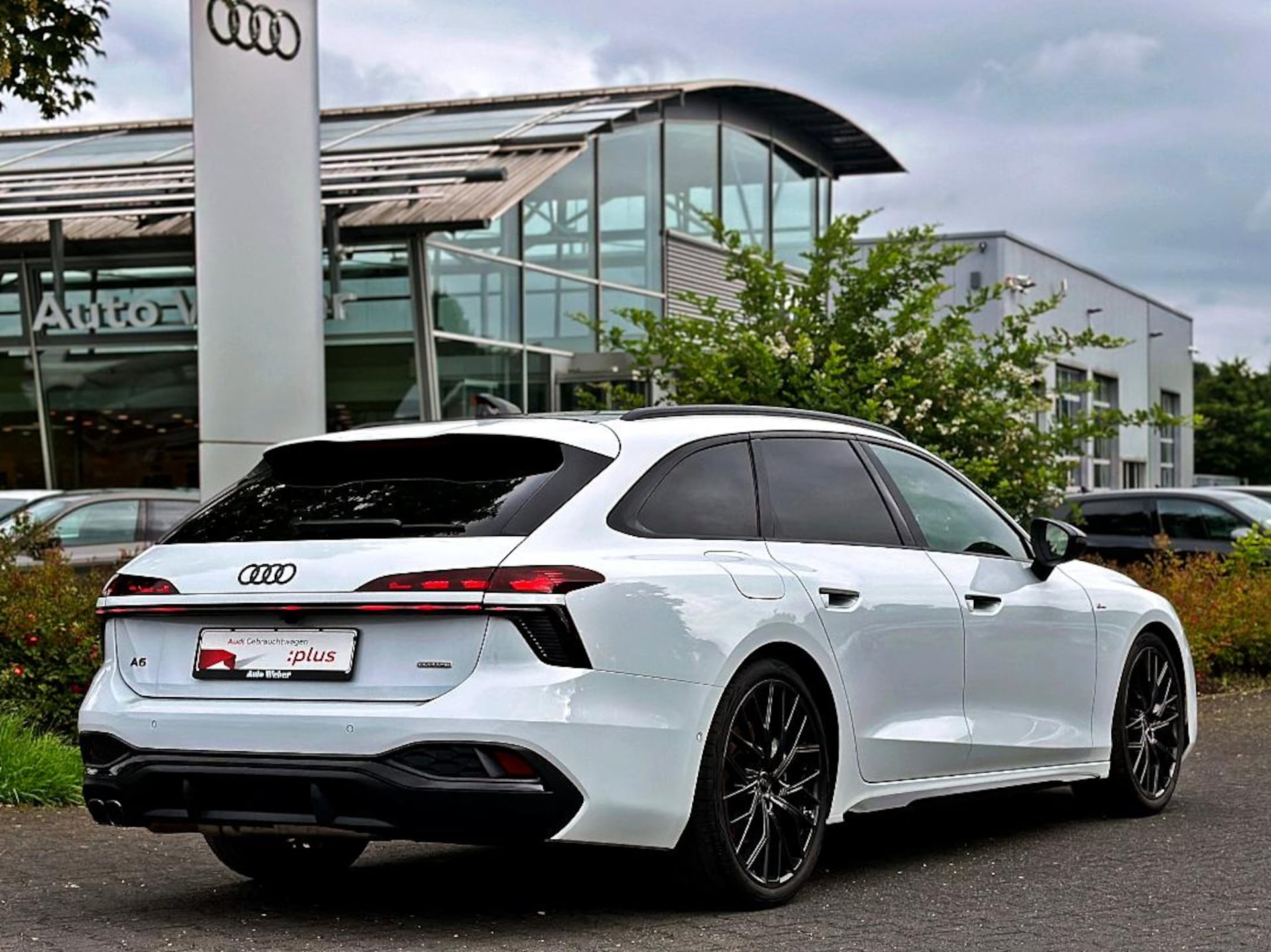 Audi A6 Avant edition one