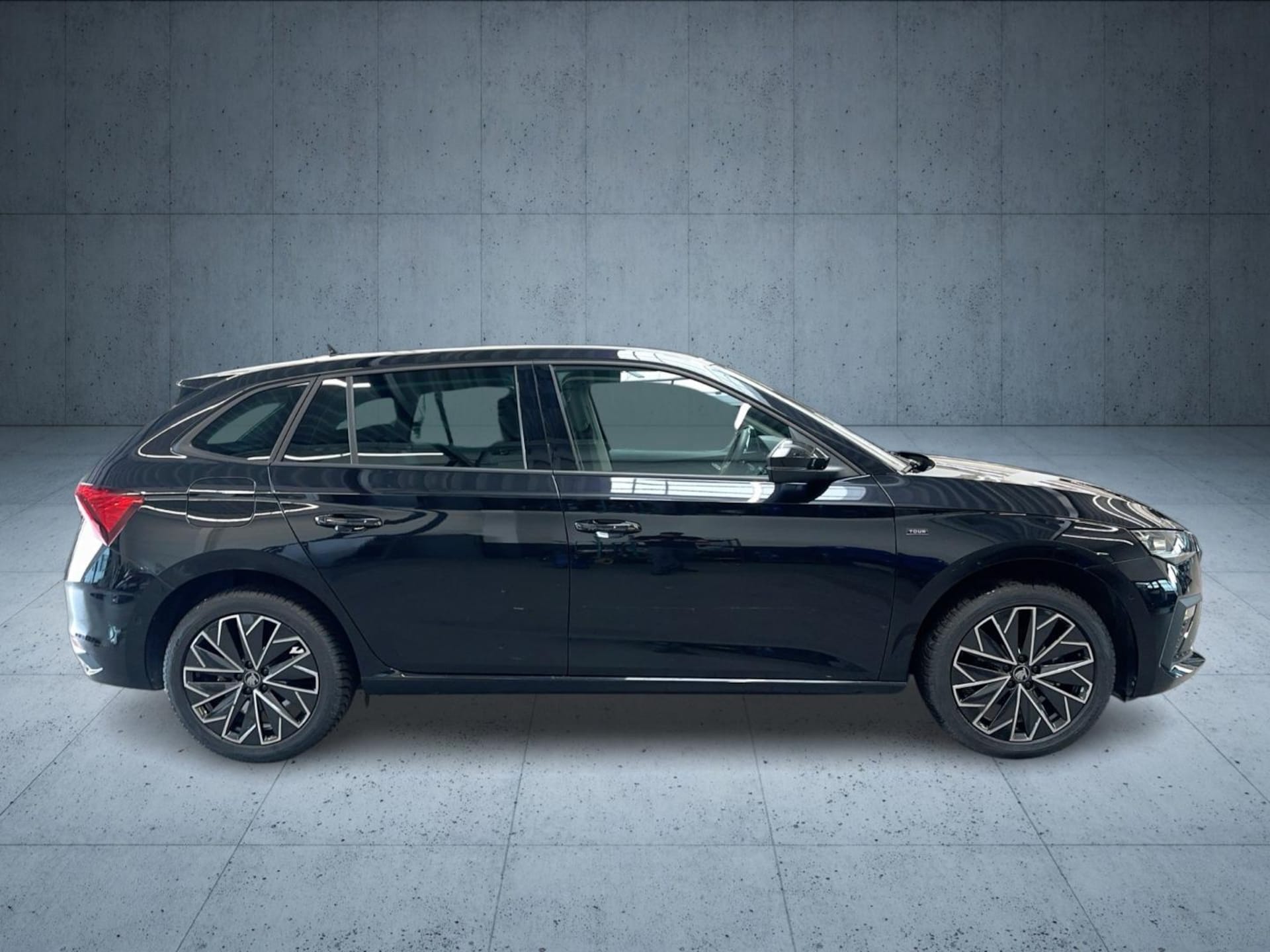 Skoda Scala Tour
