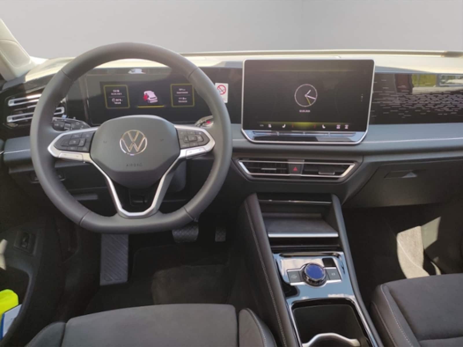Volkswagen Tiguan – Bild 13
